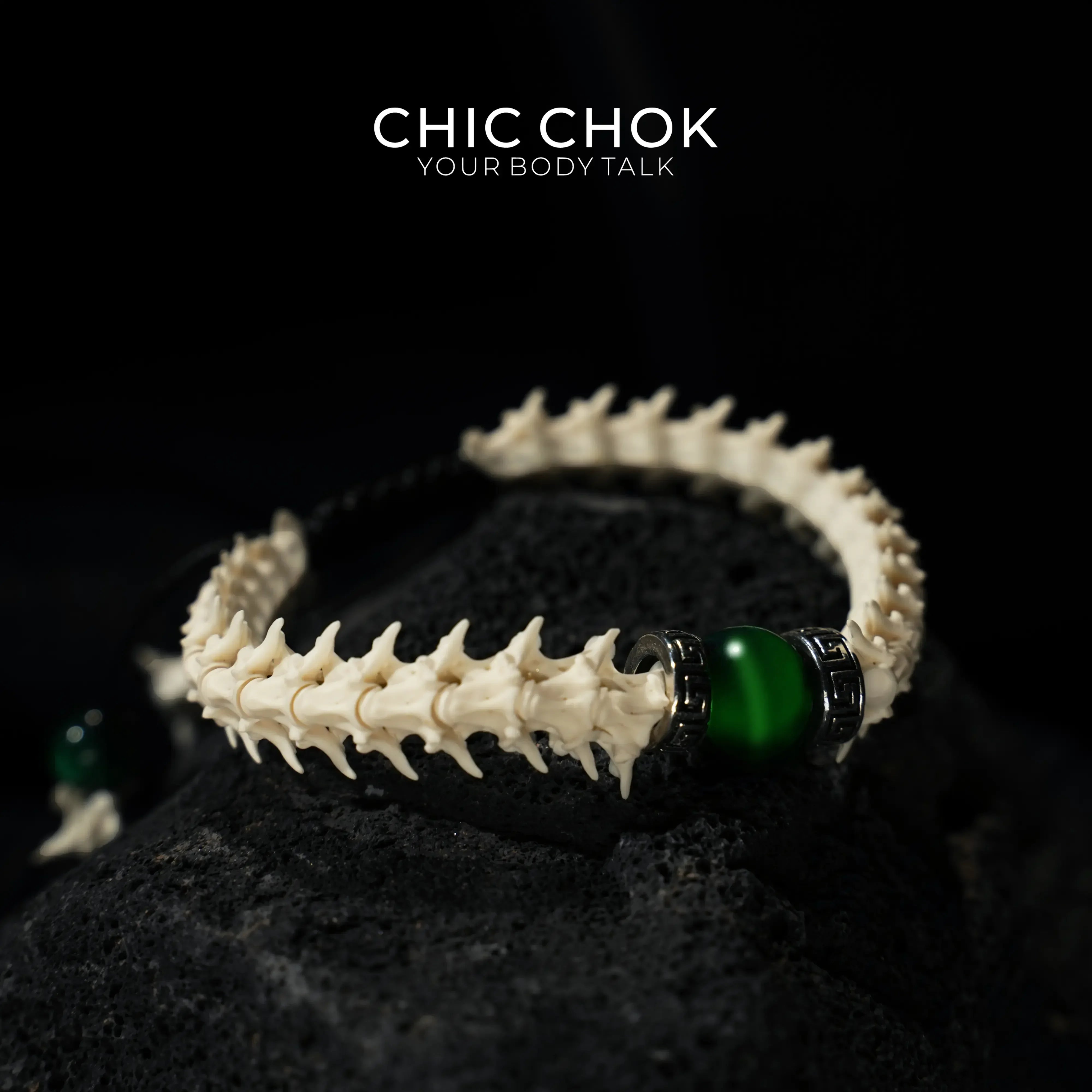 Thorn-Green Jade Eyes - CHICCHOK -