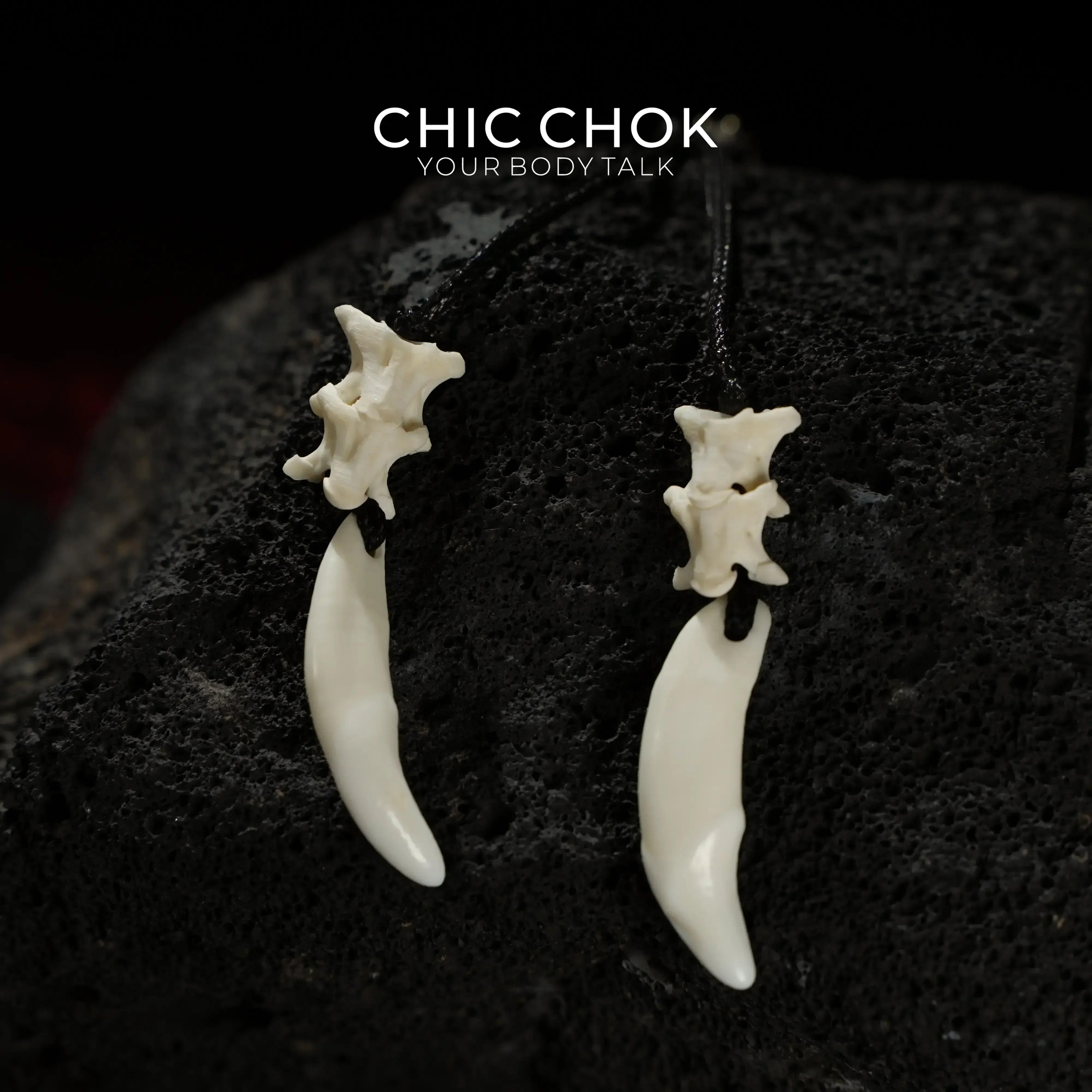 Obsidian Carapace Bone Spine - CHICCHOK -