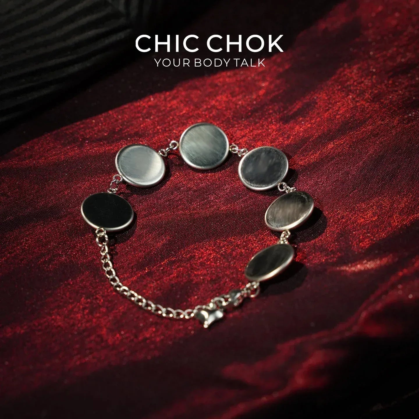 CHIC CHOK The Crocodile’s Stillness: Textured Scale Link Bracelet - CHICCHOK - - Bracelet