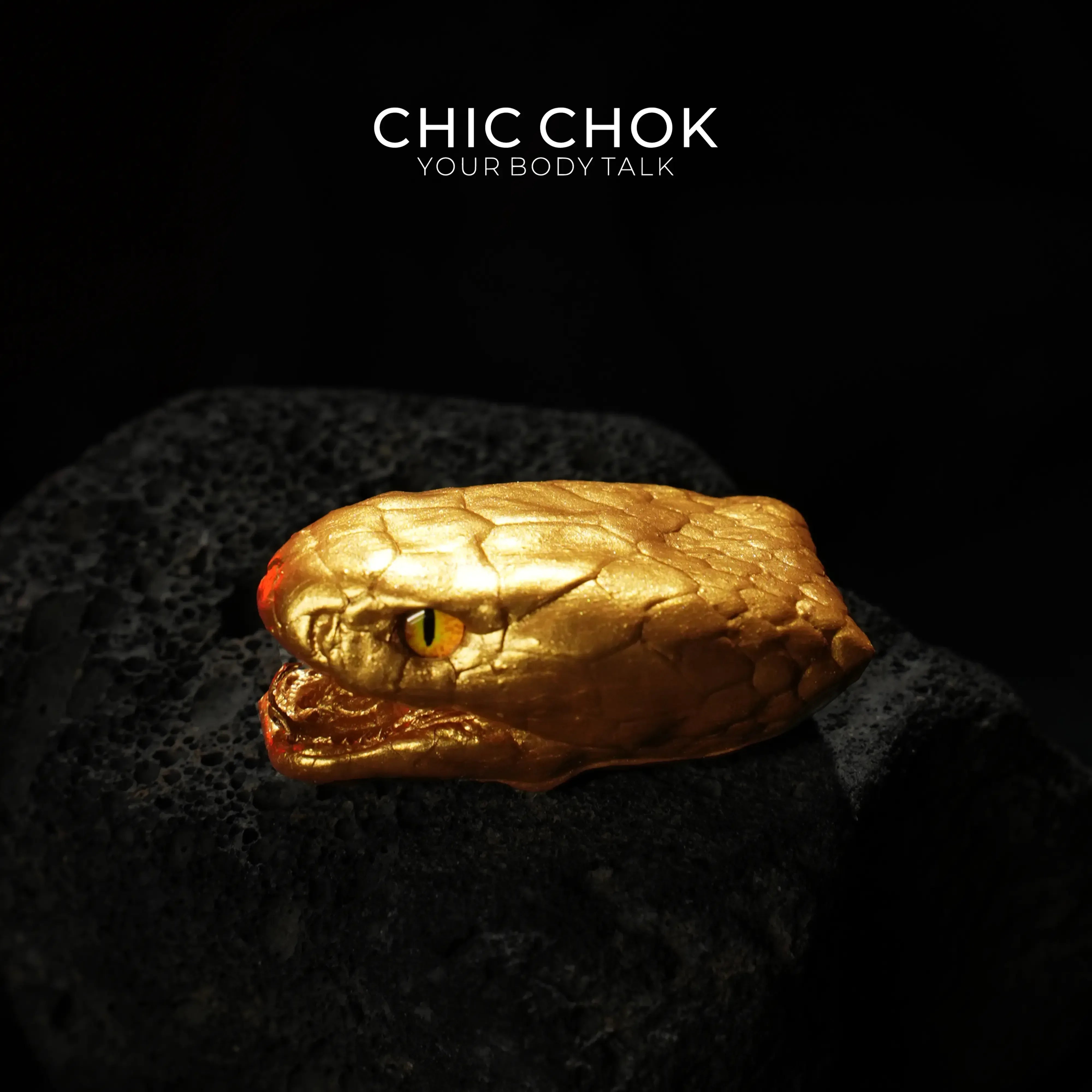 CHIC CHOK Bone Serpent Embracing Sapphire Star - CHICCHOK - - 