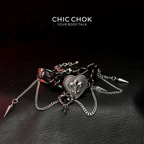 ChicChok Joker Heart Bracelet, gothic-inspired and adjustable, perfect for daily fashion. A stylish accessory designed for everyday wear with a unique gothic touch.