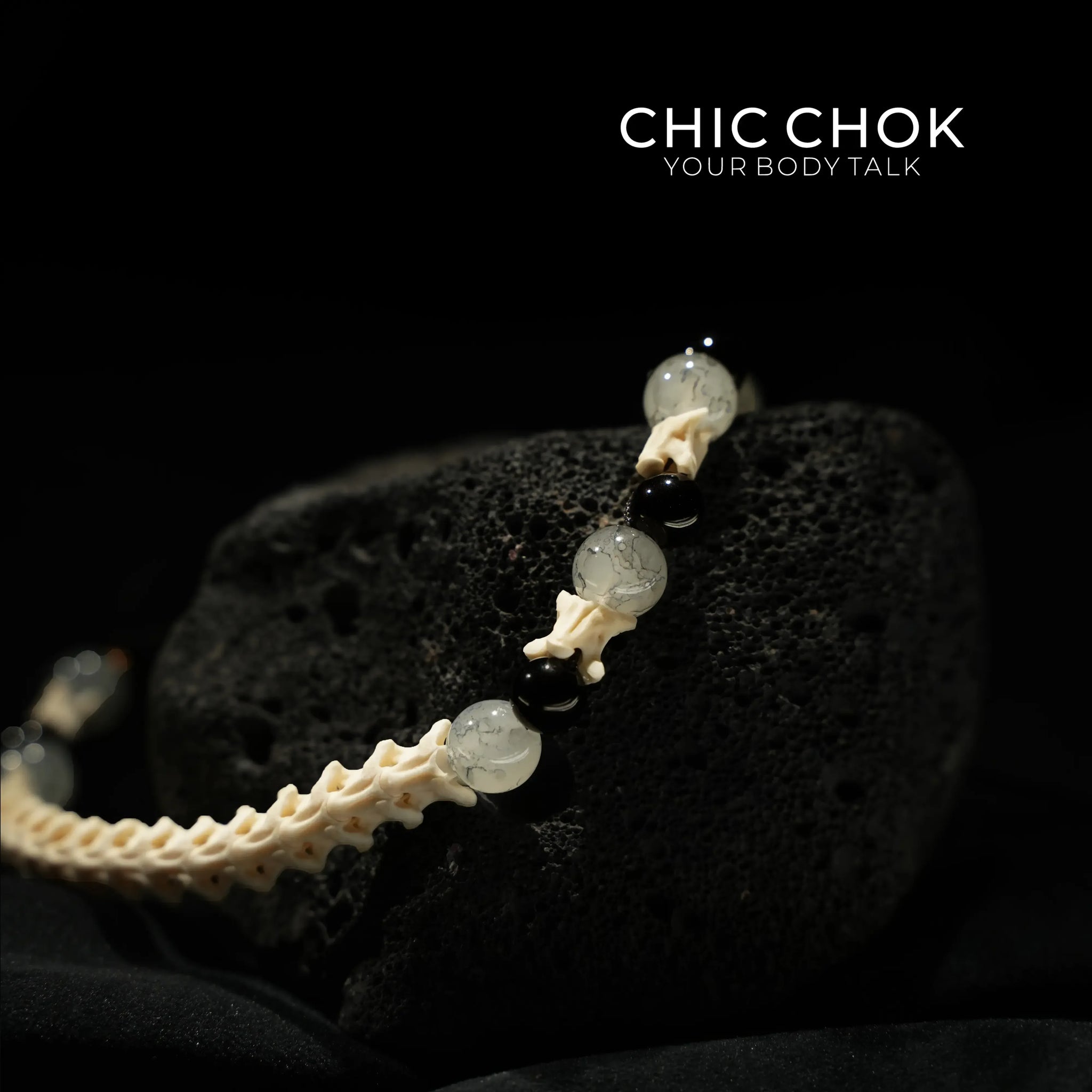 CHIC CHOK | Blue Jade Mystic Hexagram: Oriental Arcane Symbols in the Dark Night - CHICCHOK - - Bracelet