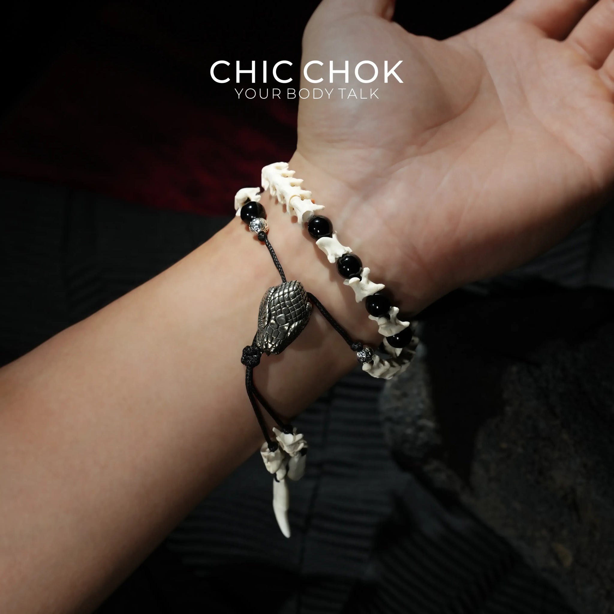 Obsidian Carapace Bone Spine - CHICCHOK - - Bracelet