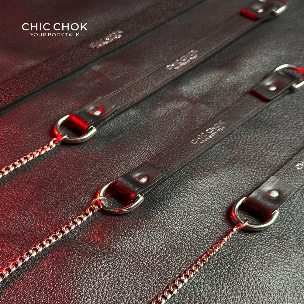 CHICCHOK Breathless Handchain Set
