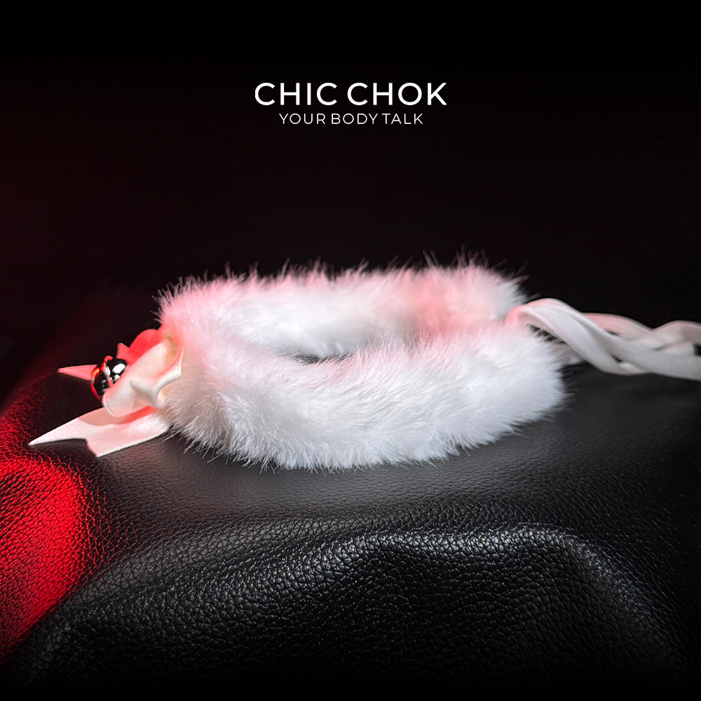 CHICCHOK [Snow Dolly] Winter Limited Special – Red Bow with Gold Bell