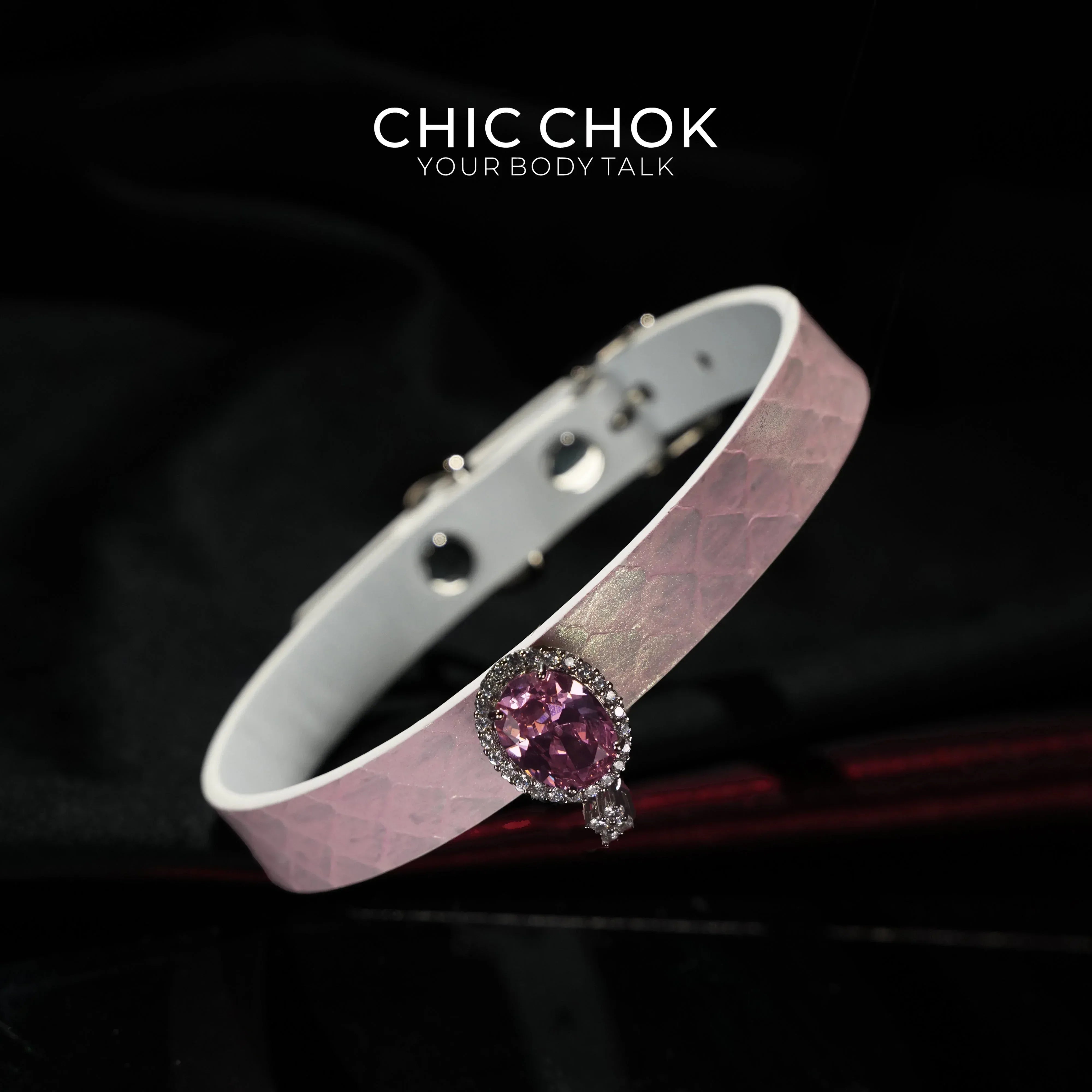 FREYA - CHICCHOK - Choker, Haute Couture Princess Style