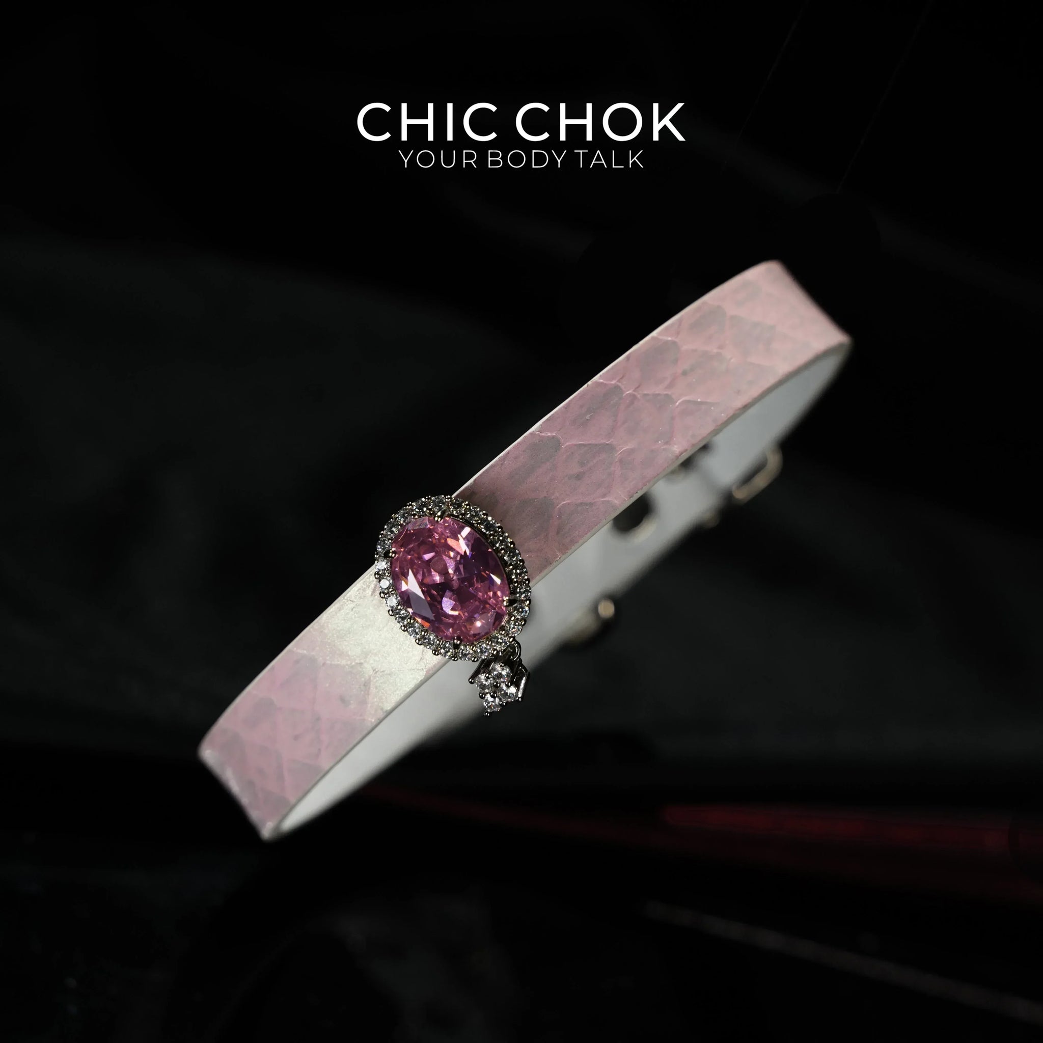FREYA - CHICCHOK - Choker, Haute Couture Princess Style