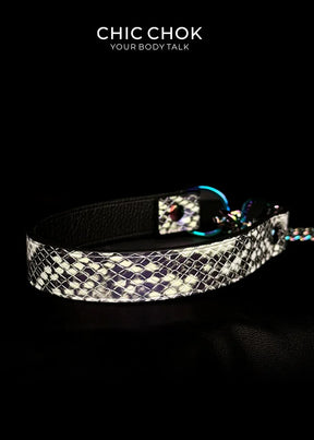 CHICCHOK [Breathless] Pulling Fashion and Fun Choker Python texture leather - CHICCHOK - collar - 