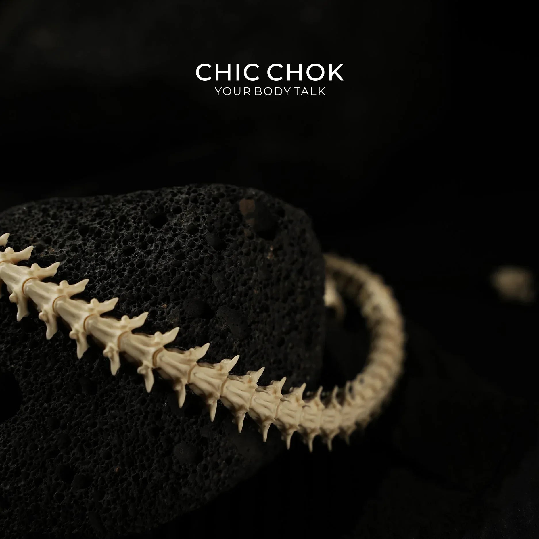 Bone Shadow Ink Thorn - CHICCHOK - - Bracelet