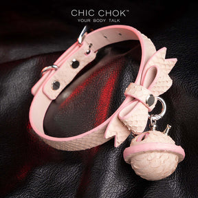 chicchok andromeda Collar Pink leather handmade, Custom pendants