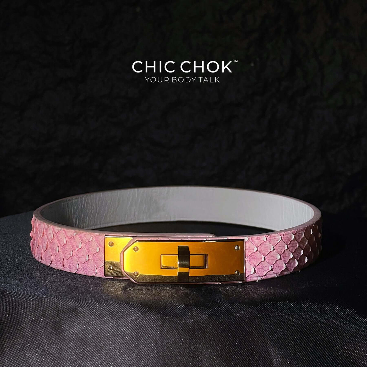 chicchok collar, pink, white, python leather, handmade, gold metal buckle