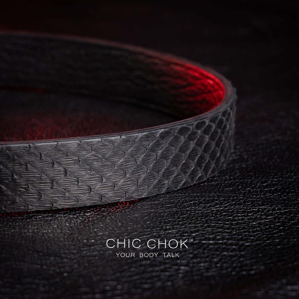 CHICCHOK [Night Watchman] - Black Python Fashion Front Lobster Clasp Daily Choker - CHICCHOK - Choker